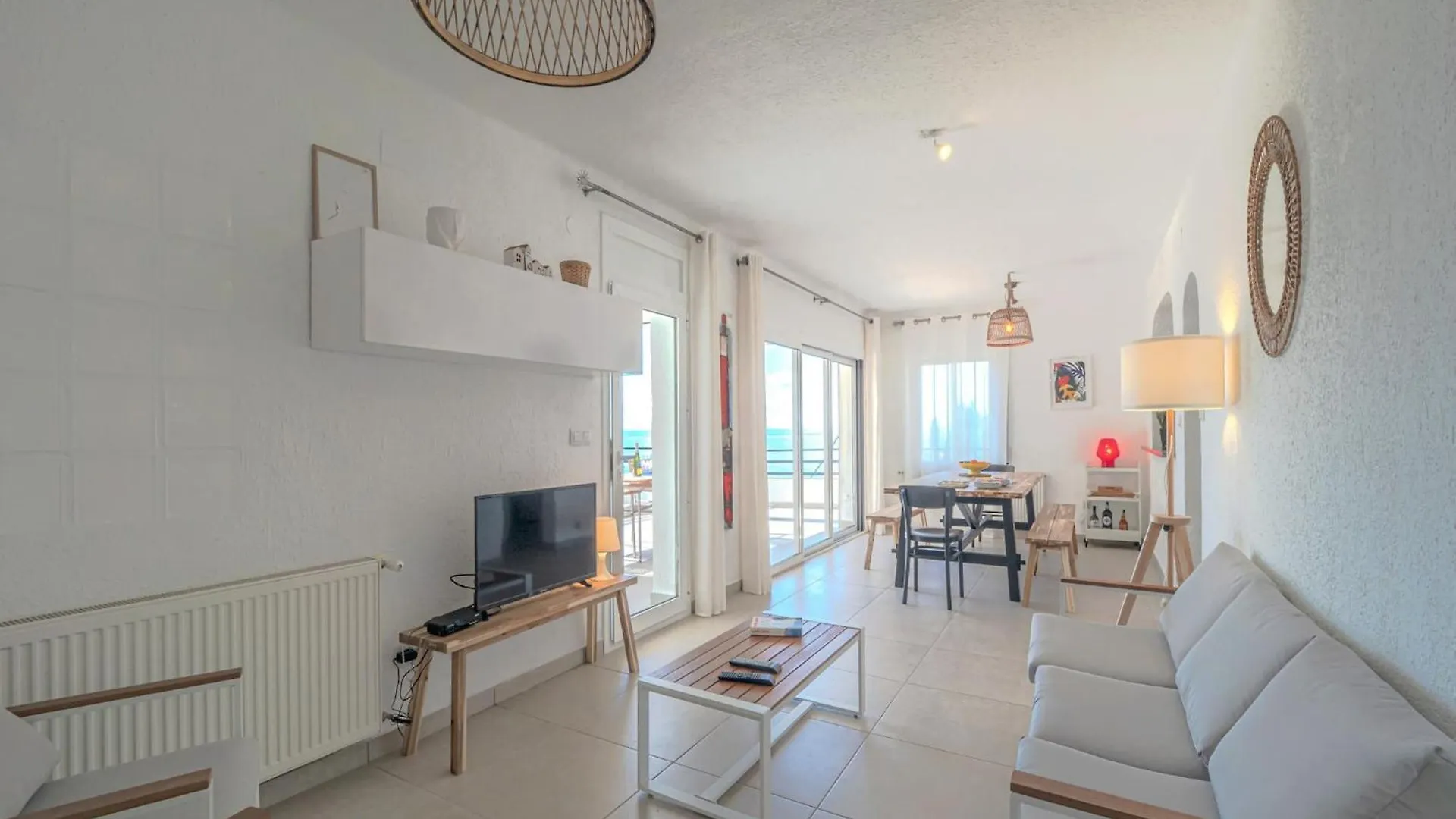 Semesterbostad Apartment With Private Pool Rosas Spanien